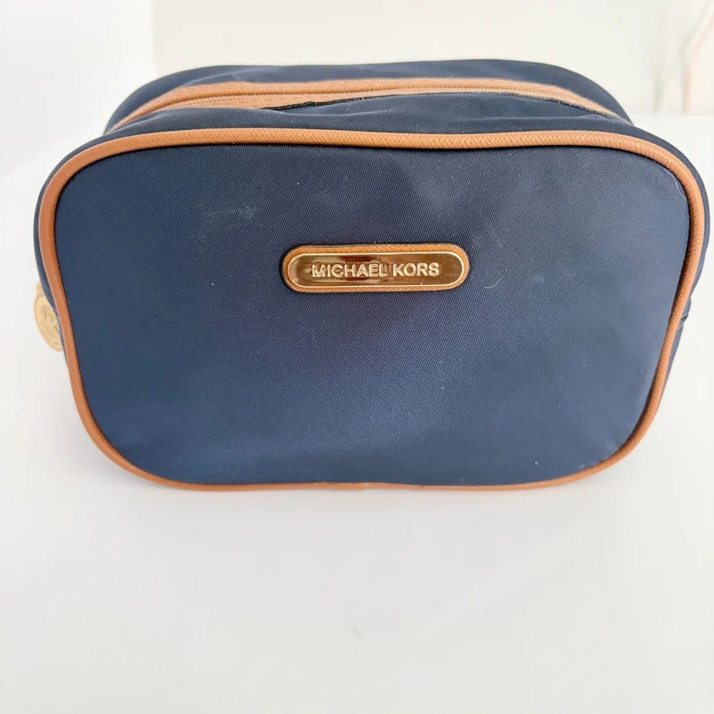 Michael Kors Navy Blue Nylon Cosmetic Bag Gold Hardware AI-1301